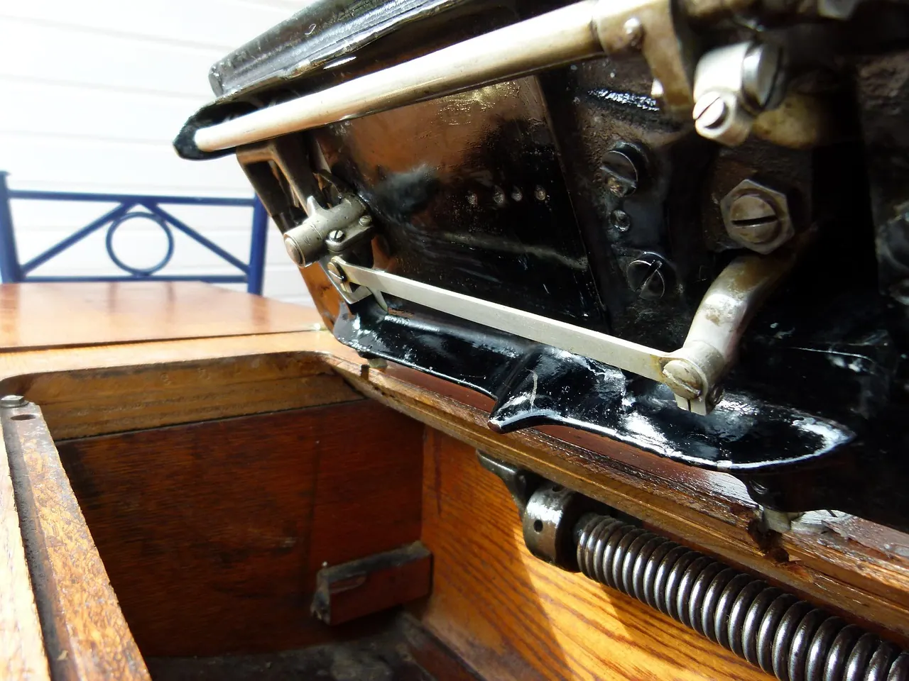 sewing machine, antique, singer, sewing, machine, vintage, tool, sew, equipment
