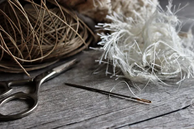 needle, scissors, sewing, string, cord, rustic, handmade, crafts, weathered wood, vintage, old, hobby, twine, hemp, homestead, supplies, jute, antique, nostalgia. Reviewing antique sewing tools worth knowing: strengths, gaps and a verdict