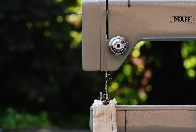 sewing machine, pfaff, sixties, old, model 91, sew, material, handwork, textile, sewing machine, sewing machine, sewing machine, sewing machine, sewing machine. Sewing machine restoration comparison: choosing a bench